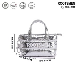 Mini Bolsa Metálica Plateada Brillante de Nylon Acolchado con Colgante para Llavero, Cierre de Langosta, Asas Dobles, Cremallera, Logotipo Personalizado, OEM, Regalo Portátil - Product Image 5