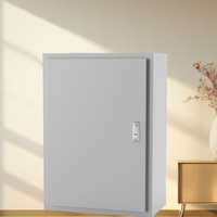 Boîte de panneau de commande électrique en métal pour l'alimentation électrique et la protection des appareils électriques avec des performances de coût.