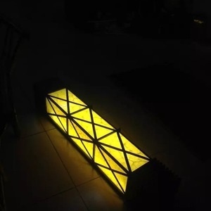 Lampe murale LED carrée d'extérieur 110-240V étanche pour l'éclairage d'entrée d'hôtel ou de villa - Product Image 1
