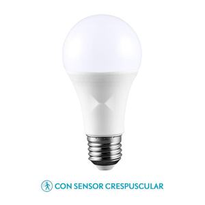 E27 11W 990lm 6500K LED <b>bulb</b> with twilight <b>sensor</b>, dimensions 11.7x6x6 cm, ideal for automatic <b>lighting</b> and energy saving - Product Image 1
