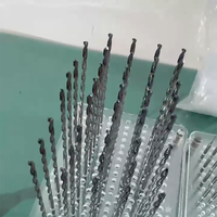 Foret à trou profond CNC en carbure monobloc de 8 mm 30D pour acier inoxydable pour machines-outils