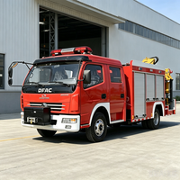 Prix d'usine Nouveau camion de pompiers diesel de sauvetage DONGFENG 4x2, empattement 3800 mm, capacité du réservoir 3001-5000 L