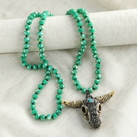 Collier tendance pour femme, style bijoux, en verre cristal noué, avec pendentif tête de taureau et corne de buffle