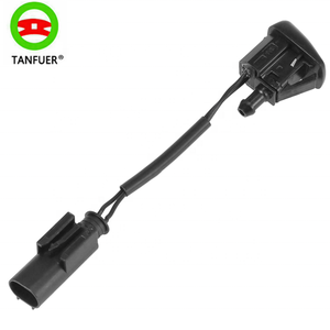 OEM ODM noir couleur pièces automobiles 61667054445 buse de pulvérisation de pare-brise pour <span class=keywords><strong>BMW</strong></span> série 6 E60 E61 E64 <span class=keywords><strong>E63</strong></span> <span class=keywords><strong>645Ci</strong></span> 630i 650i E60 - Product Image 1