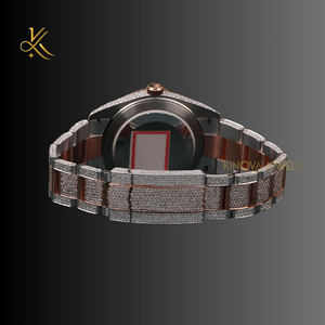 นาฬิกาเพชรมอยส์ซอไนต์หรูหราสำหรับผู้หญิงที่เปล่งประกายเหนือกาลเวลาและงานฝีมืออันประณีต - Product Image 3