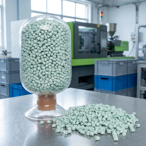 Granulés de LLDPE recyclé PCR, origine Corée, vert menthe clair, autres fluides fluorés - Product Image 3