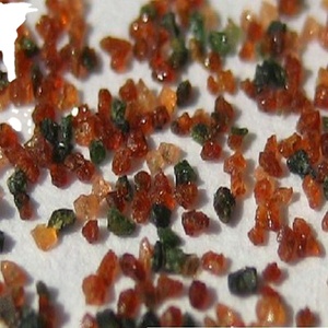 Cát <span class=keywords><strong>Garnet</strong></span> mài mòn 10-20 20-40 lưới cho vật liệu lò xo phun cát bề mặt kim loại làm Sạch phun cát <span class=keywords><strong>Garnet</strong></span> - Product Image 3