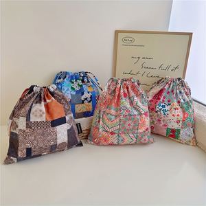 Bolsas de Satén de Lujo al por Mayor con Cordón, Impresión por Grabado, Logotipo Personalizado Grande, Reutilizables, para Regalos, Manualidades y Almacenamiento - Product Image 1