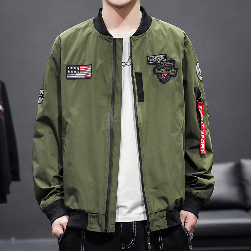 สีเขียวเข้ม