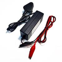 Chargeur de batterie 30W 58.8V 0.5a Smart Charger pour 14S 48V 50.4V 51.8V Batteries au lithium-ion pour scooters électriques Pack batterie