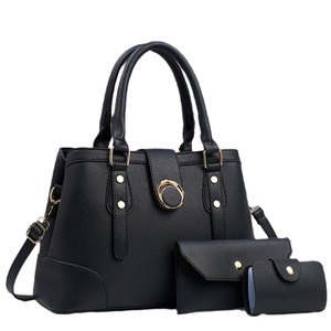 Bolso Bandolera Mediano Negro para Madre e Hijo, para Uso Diario, Primavera 2025 - Product Image 5