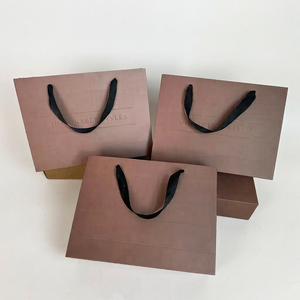 Bolsas de Regalo de Papel Kraft de Lujo Personalizadas MUYANG, con Asas de Cinta, Revestimiento Mate, Reciclables, Reutilizables, Bolsas Planas Estándar para Negocios - Product Image 1