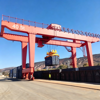 Grue portique à double poutre extra large de 40,5 tonnes montée sur rail pour les opérations de terminaux miniers