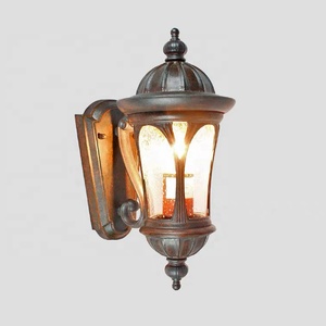 Lampada da Parete Esterna Retrò Marrone Grande con Base in Alluminio e Sorgente Luminosa LED Super Luminosa, Vendita all'Ingrosso - Product Image 2