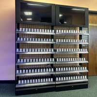 Présentoir de magasin de tabac Armoire Présentoir à cigarettes avec design personnalisé Vente au détail en vente Fer Étagères de magasin de fumée personnalisé