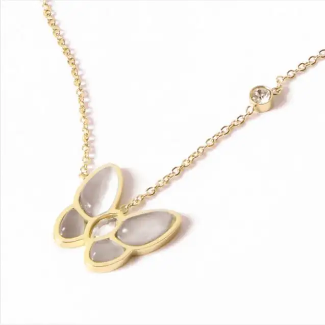 Koreanische süße Art Mikro Diamant Schmetterling Titan Stahl Halskette Perle kleine Diamant Halskette