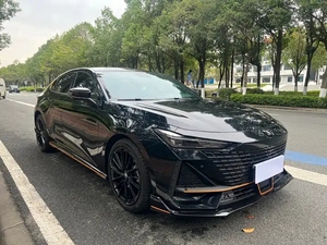 Venta al por Mayor de Autos Changan UNIV <span class=keywords><strong>2022</strong></span>, Versión Deportiva, Sedán Automático Turbo de Alto Rendimiento, Vehículo de Gasolina de Alta Calidad, Exportación de China - Product Image 3