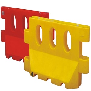 Barrière de sécurité en plastique remplie d'eau pour parking et voie publique en polyéthylène - Product Image 1