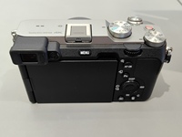 Appareil photo hybride professionnel Alpha A7C 4K HD pas cher avec capteur CMOS, stabilisation électronique de l'image, batterie rechargeable et mémoire