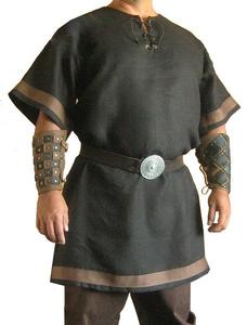 Cosplay médiéval Vintage Renaissance guerrier chevalier GN Costume adulte hommes nordique <span class=keywords><strong>Pirate</strong></span> tunique chemise hauts tenues - Product Image 3