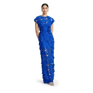 Robe longue en dentelle florale bleue, col en V profond, robe de soirée vintage, avec sous-vêtements intégrés - Product Image 4