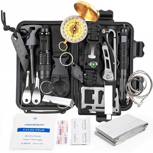 <span class=keywords><strong>Kit</strong></span> de equipo de supervivencia de emergencia con herramientas EDC tácticas profesionales 18 en 1 con botiquín de primeros auxilios para acampar al aire libre, senderismo, caza - Product Image 1