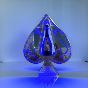 Présentoir à <span class=keywords><strong>champagne</strong></span> en forme de bouteille d'As de Pique dorée effet miroir, valise VIP, glorificateur pour discothèque, bar, salon, événements festifs - Product Image 2