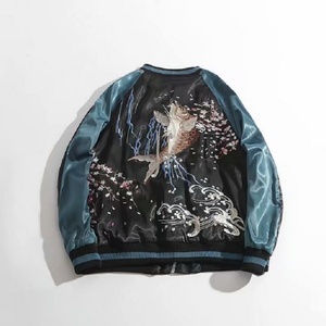 Chaqueta Bomber Reversible Personalizada para Hombre, Delgada, con Bolsillo Frontal Bordado, Estilo Universitario, de Satén, Alta Calidad, al por Mayor - Product Image 4