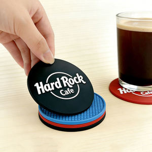 Diseño de logotipo personalizado promocional, posavasos de silicona de caucho ecológico, tapete de PVC suave para vasos. - Product Image 2