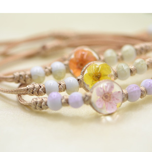 Japan Korea Beliebte handgemachte verstellbare geflochtene Armband Spitze Glaskugel Perle getrocknete Blumen Armband für Frauen dekoriert - Product Image 3