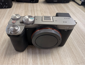 Appareil photo numérique reflex professionnel Alpha A7C II A7C2 (boîtier nu) pour photographie vidéo 4K Ultra HD plein format – Vente en gros - Product Image 3