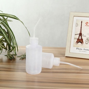 2026 Plastic <b>Squeeze</b> <b>Bottle</b> Plant Flower Succulent Watering <b>Bottle</b> Plastic Bend Mouth Watering Cans - Product Image 4