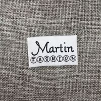 Étiquettes de col en coton tissé, logos brodés pour les soins de lavage, marques de commerce pour vêtements, bagages et patchs en tissu pour rideaux