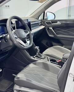 2025 VWs <span class=keywords><strong>Tiguan</strong></span> L GAS CAR 380TSI <span class=keywords><strong>R</strong></span>-<span class=keywords><strong>Line</strong></span> SUV de 7 asientos con 2,0 T Vehículo de gasolina de 2025 T 12000 a dólares estadounidenses en China - Product Image 4