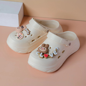 Crocs – sandales de plage blanches pour femmes, semelle épaisse, antidérapantes, souples et respirantes, taille adulte 35-40 - Product Image 4