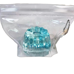 Jincan Glacier Cannelés Pinch Ice Blue Transparente Súper Suave, Juguete Antiestrés de Compresión, Colgante para Aliviar la Presión, Juguete de Compresión de Gran Venta - Product Image 1