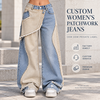 Jean large pour femme, patchwork bicolore, coupe irrégulière, bords effilochés, denim color block, pour un style urbain