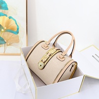 Mode Sac à Main pour Femmes Grande Capacité Femme Sac Top Produit Dames Designer Sac Oreiller Chaud Sac Guangzhou Qualité Usine