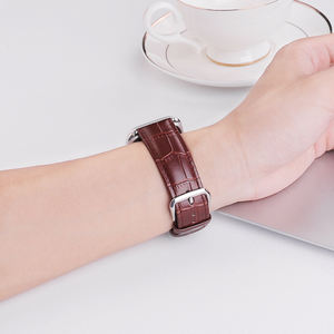 Correa de Cuero para <span class=keywords><strong>Apple</strong></span> <span class=keywords><strong>Watch</strong></span> Series 11/10 46 42mm 9 <span class=keywords><strong>8</strong></span> Ultra 7 <span class=keywords><strong>6</strong></span> Se 5 4 49mm 41mm 45mm 38 44 40MM - Product Image 4