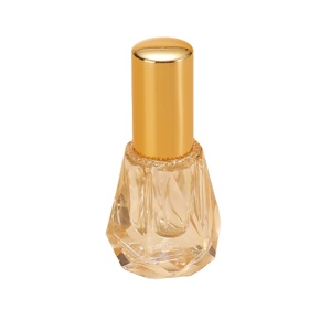 1 Pièce Bouteille De Parfum De 6 Ml Dorée Avec Diant Doré, Bouteille De Pulvérisation En Verre