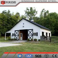 Bâtiment préfabriqué de style ranch à faible coût, maisons à ossature en acier, structure en acier stable pour chevaux, écurie pour chevaux