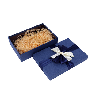 Custom Paper Matt Blue Craft Box Luxury Packaging Gift Box with Ribbon