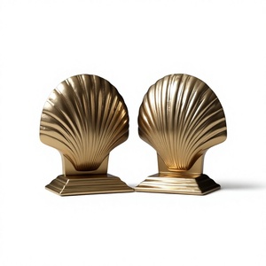 Sujetalibros Decorativos Modernos de Metal Dorado con Textura Fundida, Artículo de Decoración para Oficina y Biblioteca, Venta al por Mayor - Product Image 1