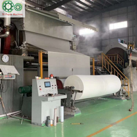 Ligne de production de rouleaux géants de papier absorbant à haute absorption d'eau entièrement automatique avec moteur et pompe pour produits d'hygiène