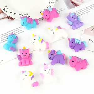 Unicórnio kawaii squishies colorido, mini unicórnio macio para alívio do estresse, brinquedos de esguichar, presentes para crianças