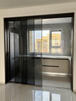 Cloison en verre en alliage d'aluminium, design moderne, gain de place, rail lisse, fonctionnement silencieux, structure durable, utilisation hospitalière, intérieur