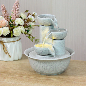 Mini fontaine d'eau en plastique, ornement de bureau, éclairée, ronde, minimaliste, décoration de bureau à domicile, cadeau, emballage individuel - Product Image 1