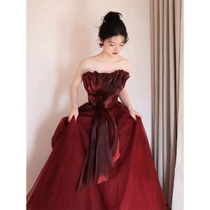 S0589T Summer Royal Wedding Dress Elegant Bridal Gowns With High-<b>Level</b> Sensory Size and Chapel Train - Product Image 3