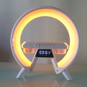 Lonvel Best-seller Haut-parleurs sans fil Contrôle par interrupteur RVB Réveil numérique 15W Qi Chargeur sans fil avec haut-parleur BT BT-G80 - Product Image 2