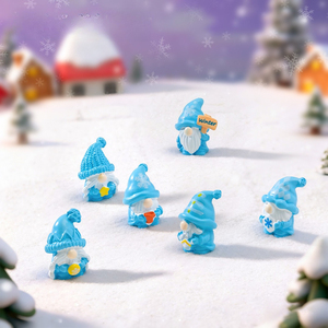 Nieuwe schattige winterkaboutertjes figuurtjes sneeuwlandschap DIY decoratie hangende accessoires mini ornamenten - Product Image 2